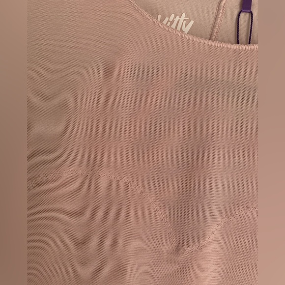 🌸Fabletics Yitty Mesh Me Sweetheart Bodysuit - Picture 3 of 11